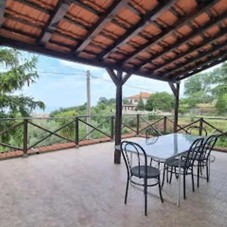 Villa Immersa Nel Dell Etna